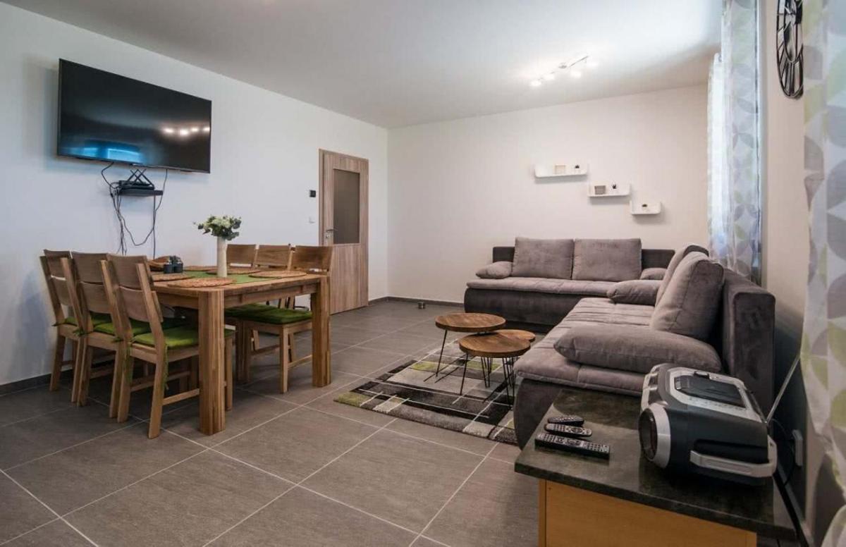 Astra Lipno Apartment Фримбурк Екстериор снимка